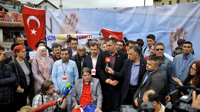 FETÖ'nün darbe girişimine dünyadan tepkiler