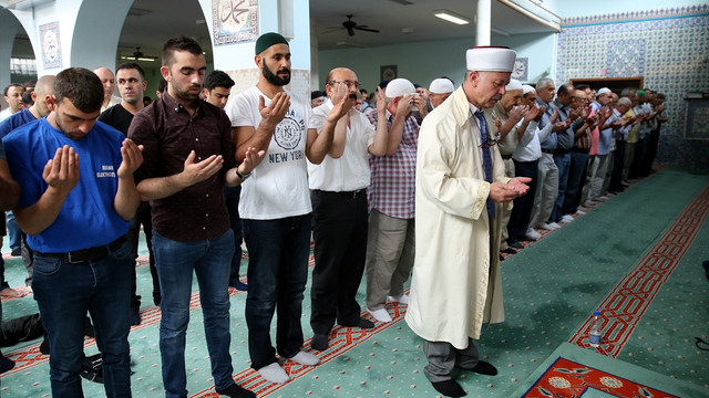 FETÖ'nün darbe girişimine dünyadan tepkiler