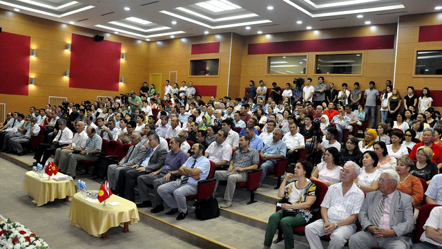 FETÖ'nün darbe girişimine dünyadan tepkiler