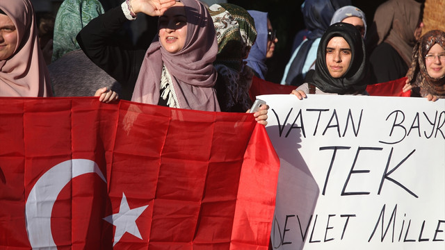 FETÖ'nün darbe girişimine dünyadan tepkiler