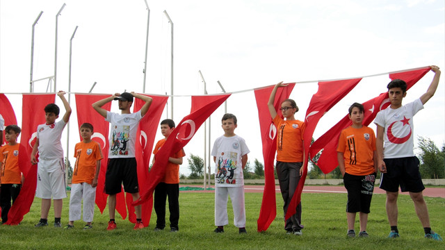 FETÖ'nün darbe girişimine tepkiler
