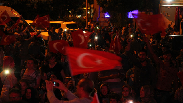 FETÖ'nün darbe girişimine tepkiler