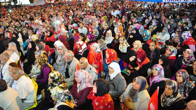 FETÖ'nün darbe girişimine tepkiler