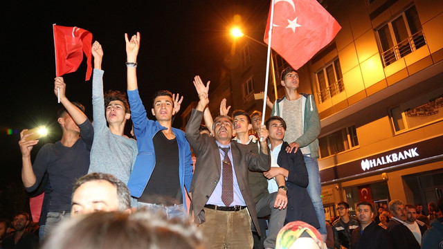 FETÖ'nün darbe girişimine tepkiler