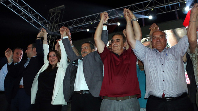 FETÖ'nün darbe girişimine tepkiler