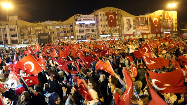 FETÖ'nün darbe girişimine tepkiler