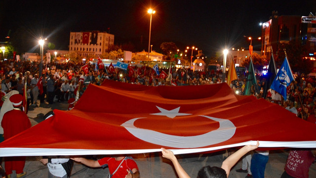 FETÖ'nün darbe girişimine tepkiler