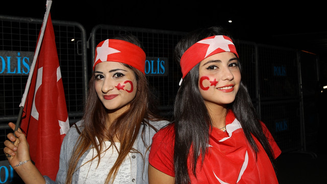 FETÖ'nün darbe girişimine tepkiler