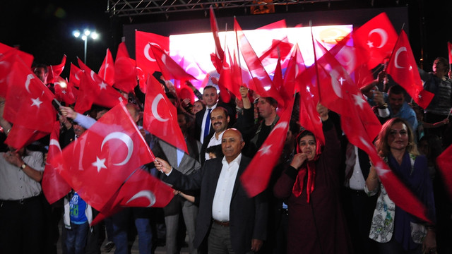 FETÖ'nün darbe girişimine tepkiler