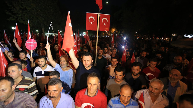 FETÖ'nün darbe girişimine tepkiler