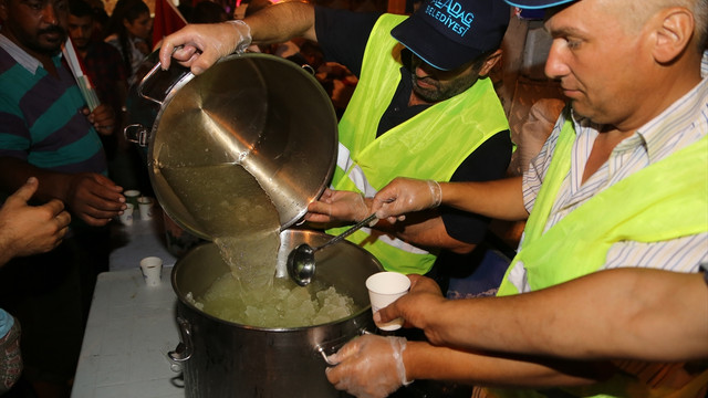 FETÖ'nün darbe girişimine tepkiler