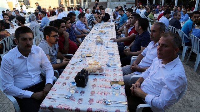 FETÖ'nün darbe girişimine tepkiler