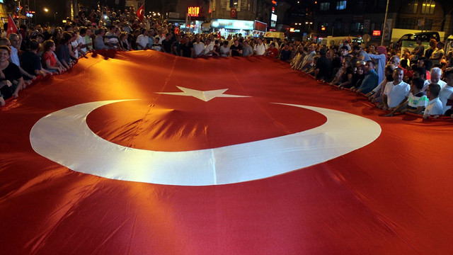 FETÖ'nün darbe girişimine tepkiler