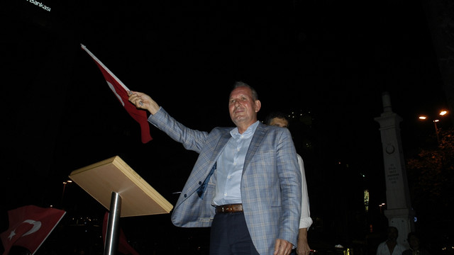 FETÖ'nün darbe girişimine tepkiler