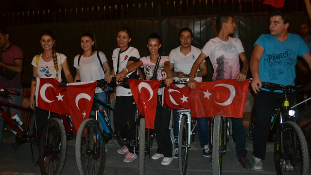 FETÖ'nün darbe girişimine tepkiler