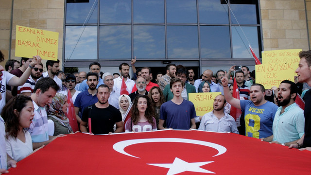 FETÖ'nün darbe girişimine tepkiler