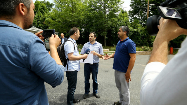FETÖ liderinin çiftliğine Türk basını alınmadı