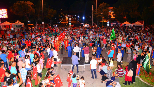 FETÖ'nün darbe girişimine tepkiler