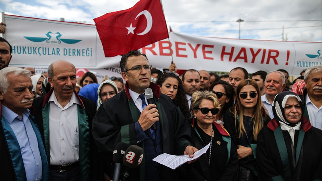 FETÖ'nün darbe girişimine tepkiler