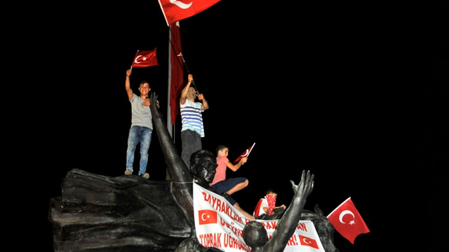 FETÖ'nün darbe girişimine tepkiler