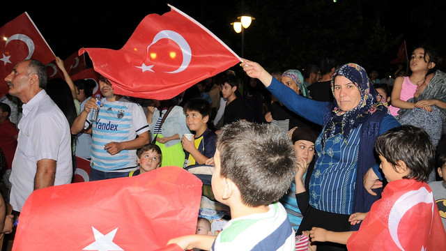 FETÖ'nün darbe girişimine tepkiler