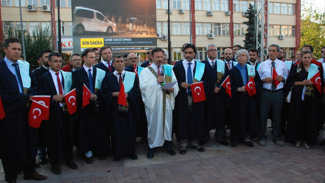 FETÖ'nün darbe girişimine tepkiler