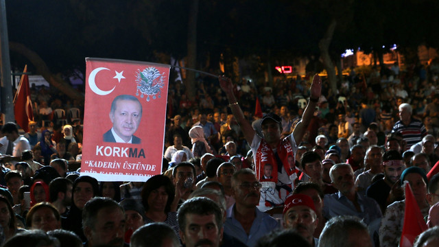 FETÖ'nün darbe girişimine tepkiler