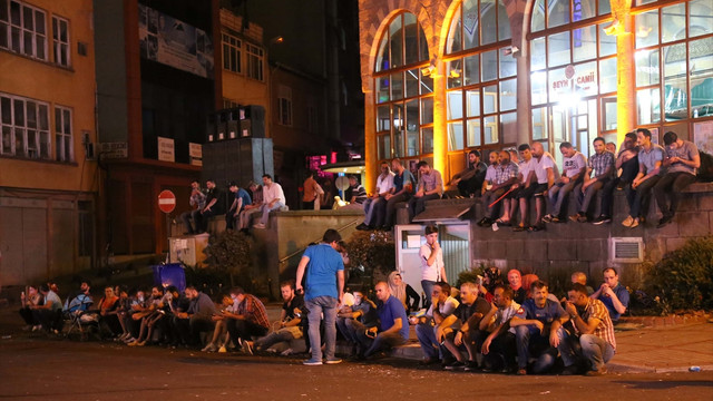 FETÖ'nün darbe girişimine tepkiler