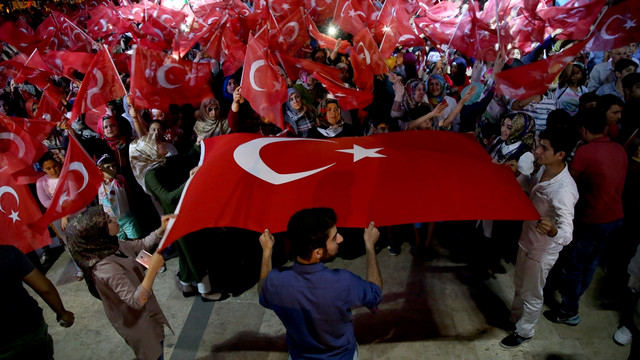 FETÖ'nün darbe girişimine tepkiler