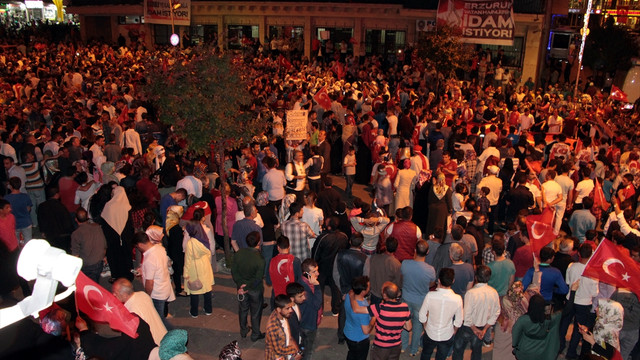 FETÖ'nün darbe girişimine tepkiler