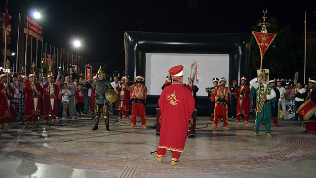 FETÖ'nün darbe girişimine tepkiler