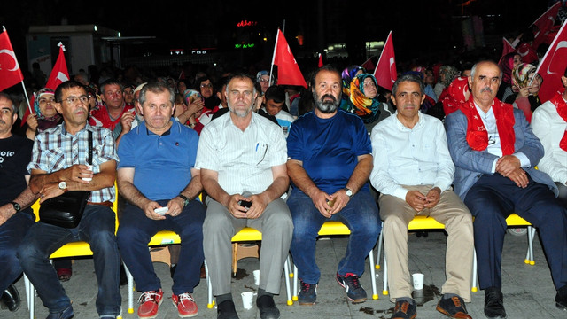 FETÖ'nün darbe girişimine tepkiler