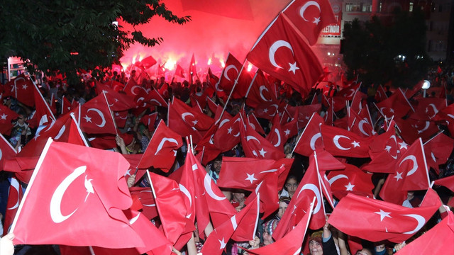 FETÖ'nün darbe girişimine tepkiler