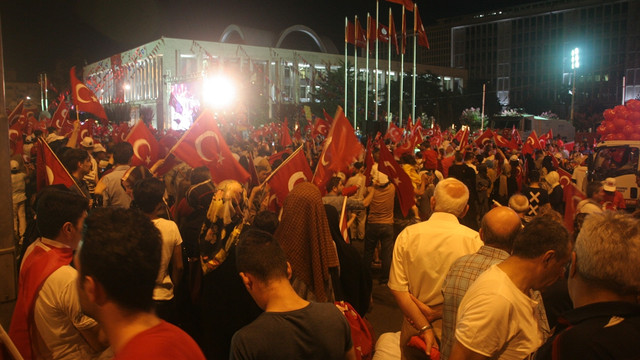 FETÖ'nün darbe girişimine tepkiler