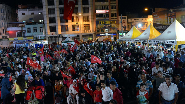 FETÖ'nün darbe girişimine tepkiler