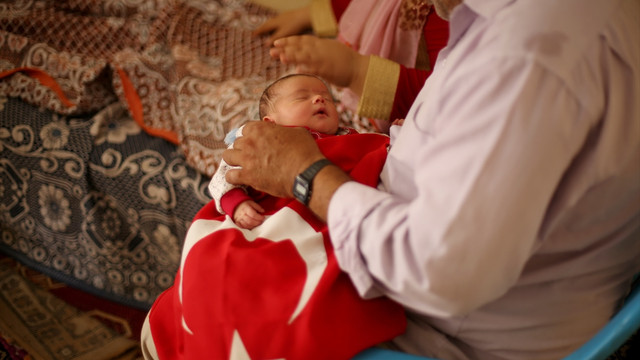 Gazze'de yeni doğan Erdoğan bebekler