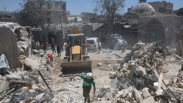 İdlib ve Halep'te pazar yerlerine saldırı