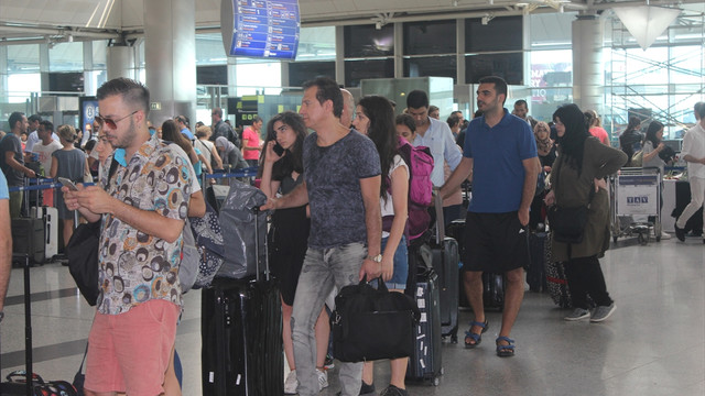 Havayolu şirketleri, bayramda ek seferler yapacak