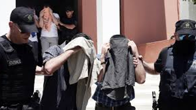 Yunanistana kaçan darbeci askerlere hapis cezası!