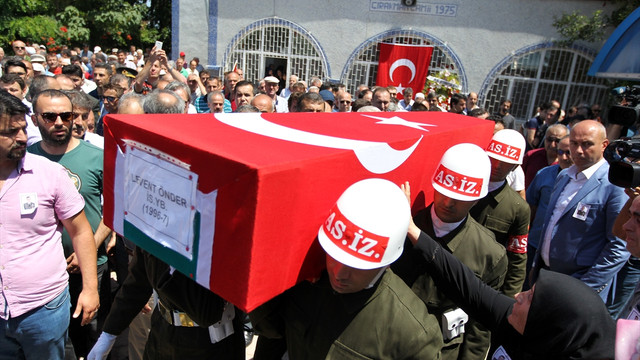 İntihar eden Yarbay Önder'in cenazesi Samsun'da toprağa verildi