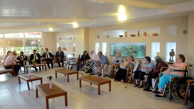 İstanbul Valisi Şahin'den bayram ziyaretleri