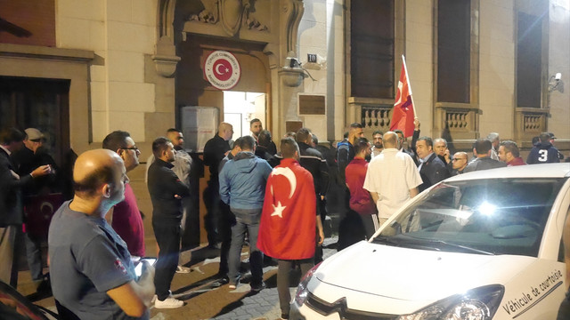 İstanbul ve Ankara'daki darbe girişimine dünyadan tepkiler