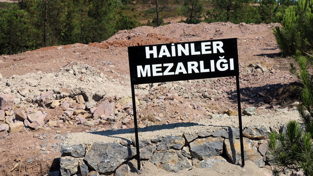 İstanbul'da darbecilere Hainler Mezarlığı