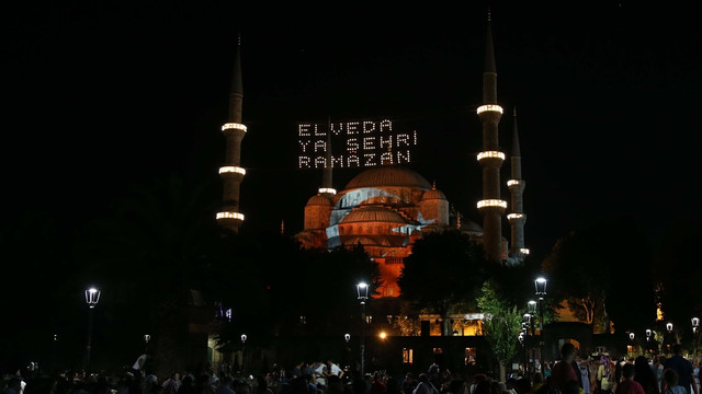 İstanbul'da Kadir Gecesi