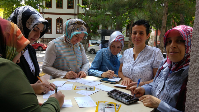 Kadınlardan Mehmetçik'e bayram tebriği