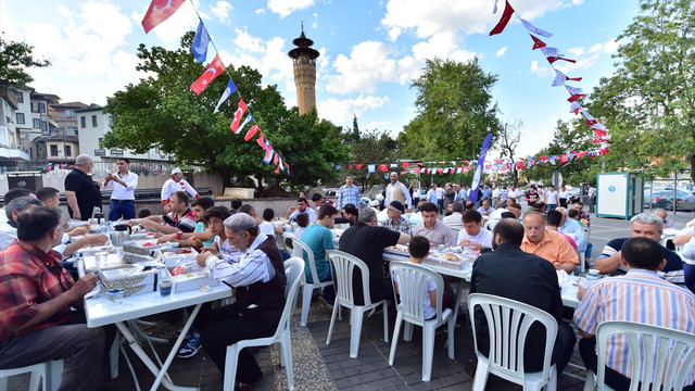 Kahramanmaraş'ta Osmanlı geleneği bayram kahvaltısı
