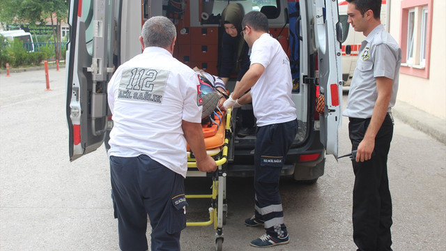 Kastamonu'da trafik kazası: 3'ü çocuk 6 yaralı