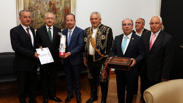 Kırkpınar Yağlı Güreşleri'ne davetler sürüyor