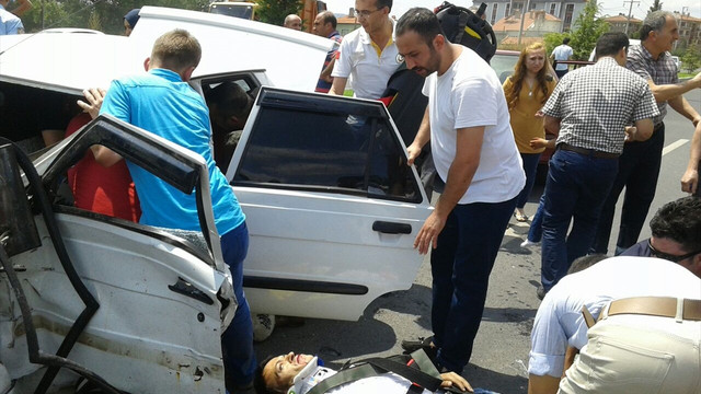 Kütahya'da trafik kazası: 5 yaralı