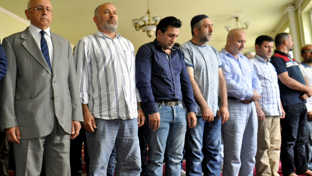 Macaristan'da demokrasi şehitleri için gıyabi cenaze namazı